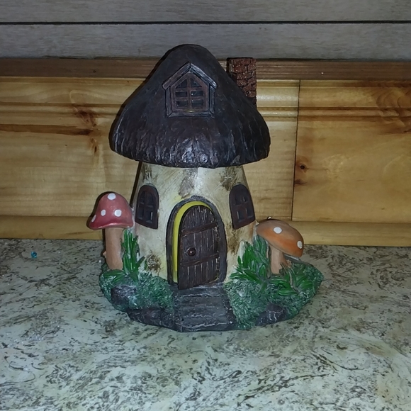 Fairy house - Picture 2 of 5